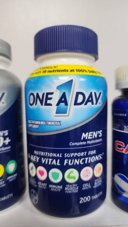 مولتی ویتامین وان ا دی بایر مردانه ۲۰۰عددیONE A DAY Bundle Multivitamin for Men 200